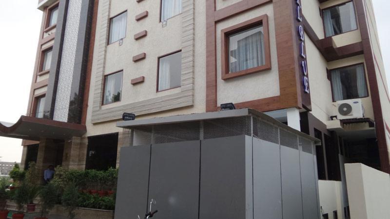 Hotel Wti Airport Grand Delhi 뉴델리 외부 사진