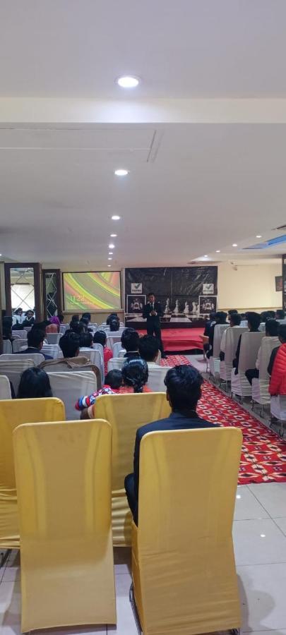 Hotel Wti Airport Grand Delhi 뉴델리 외부 사진