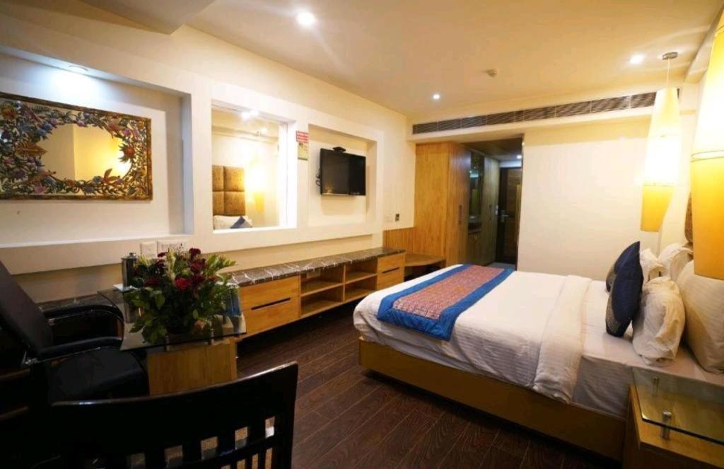 Hotel Wti Airport Grand Delhi 뉴델리 외부 사진